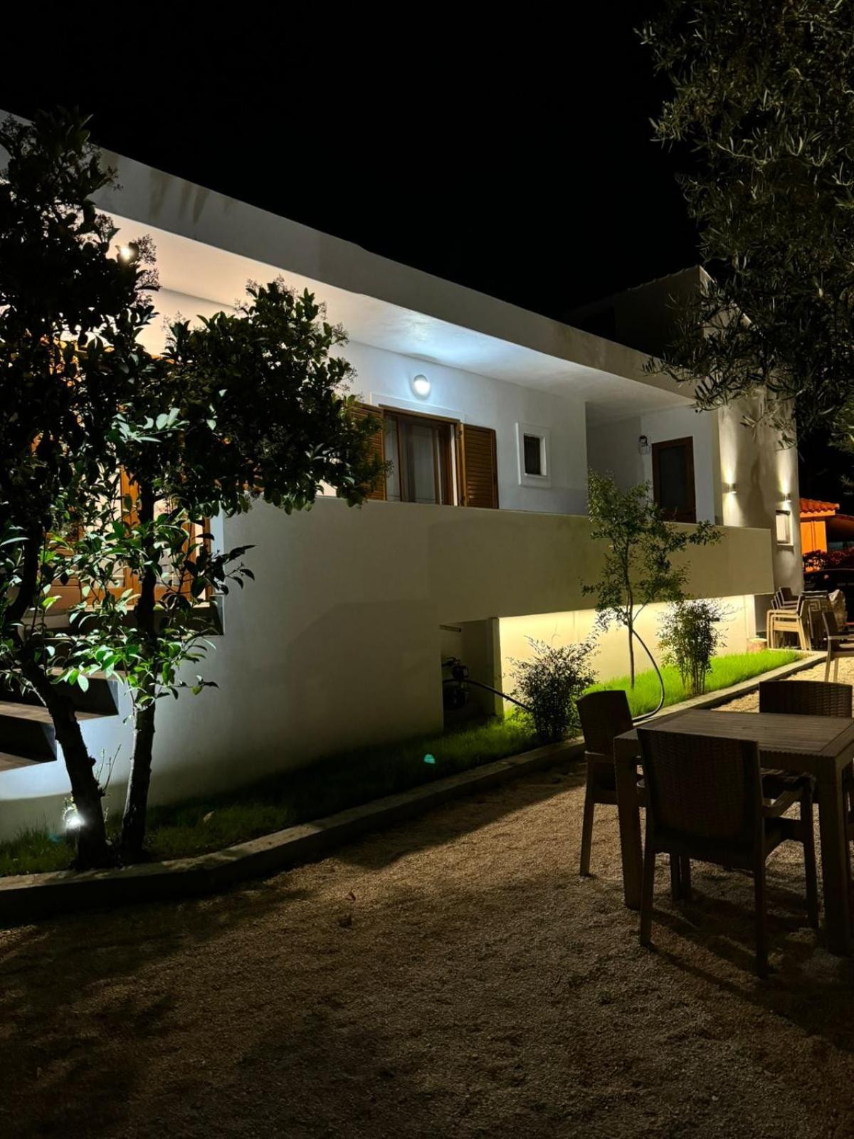 Vila Golden Sand Ksamil Extérieur photo